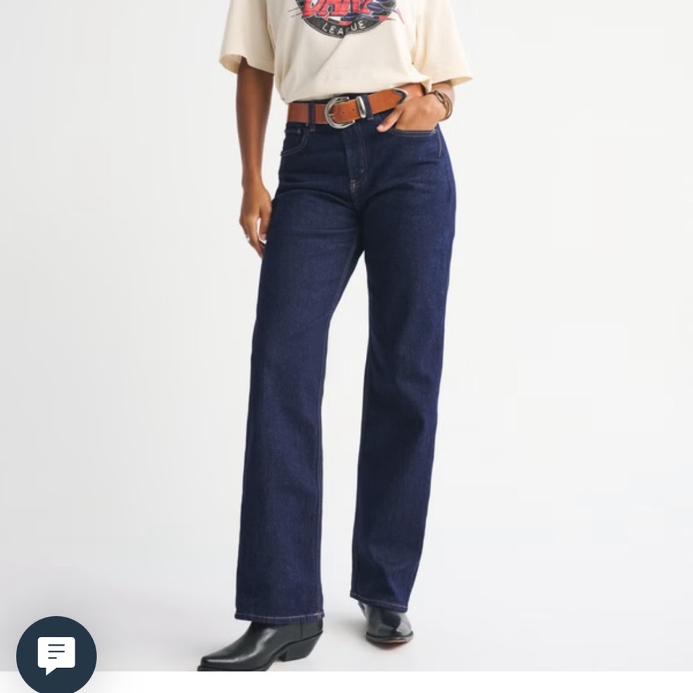 Abercrombie & Fitch 90s Relaxed Jean - Curve Love - Picture 2 of 4